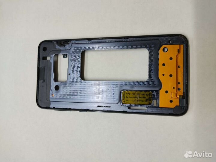 Корпус samsung S10e