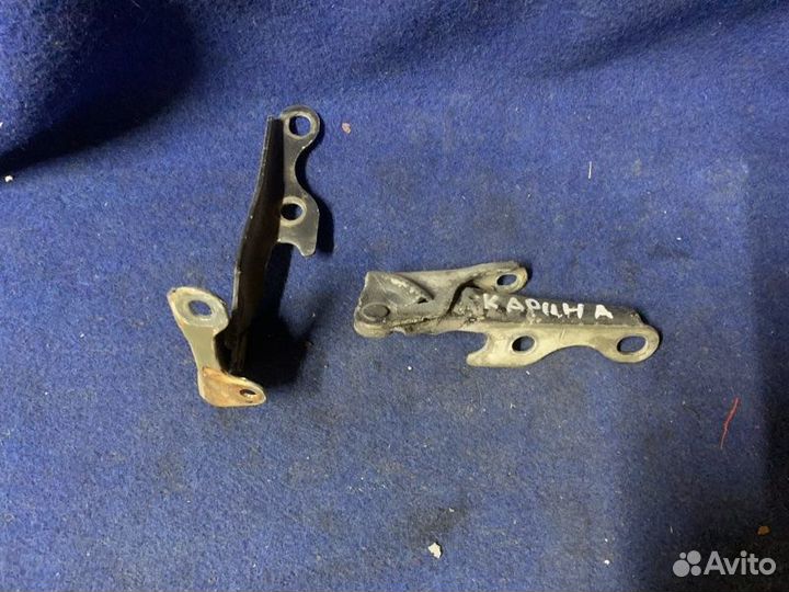 Петля капота Toyota Carina ST170 4SFL