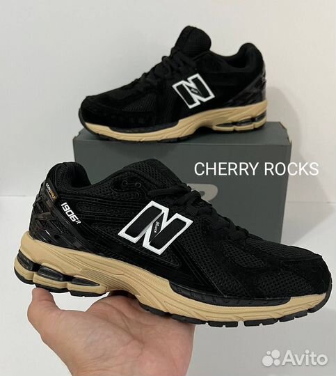 Кроссовки New balance 1906R