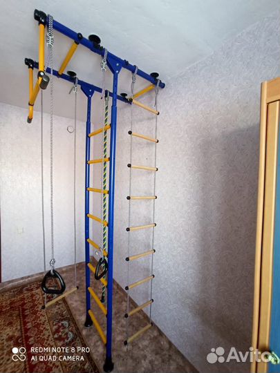 Детский спортивный уголок