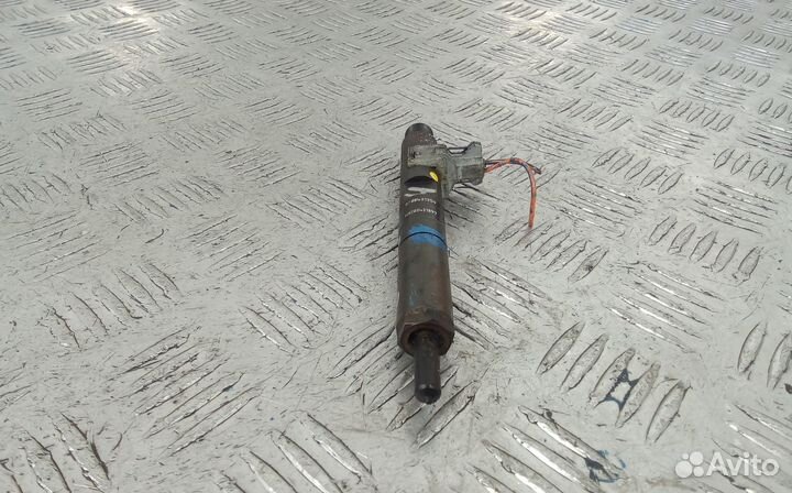 Форсунка дизельная nissan note E11 3-9 дней