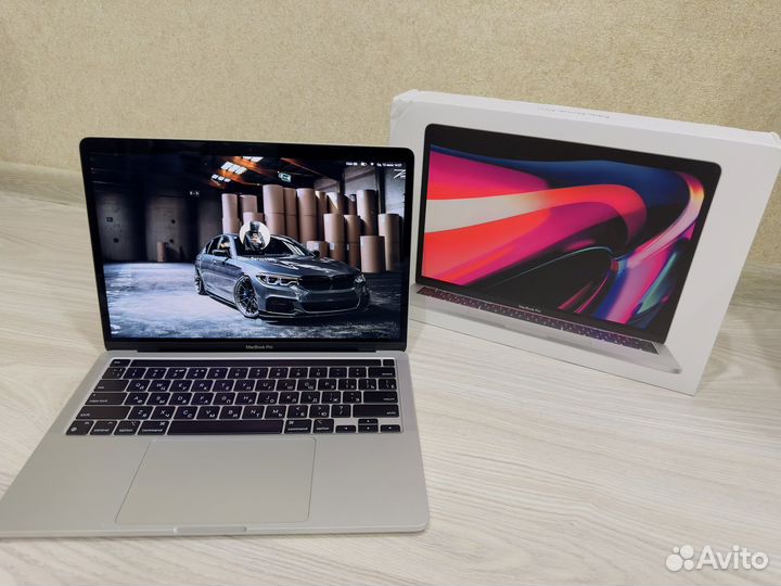 Apple MacBook Pro M1 (Идеал/84 Цикла)