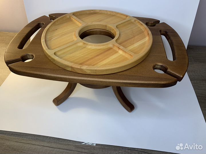 Винный столик с менажницей