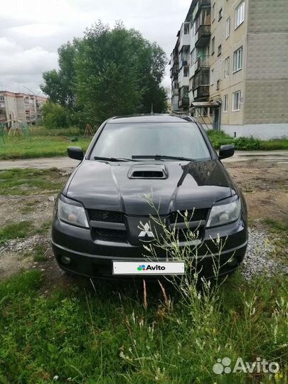 Mitsubishi Outlander 2.0 МТ, 2005, 260 000 км