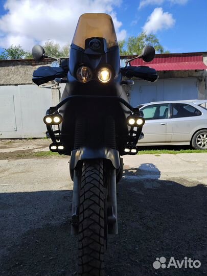 Продается мотоцикл Honda Transalp XL650V