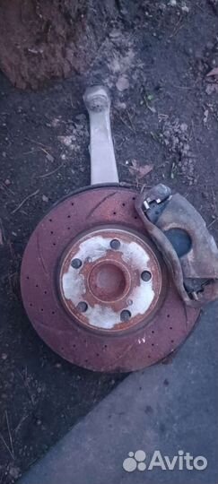 Тормоза все 4 тормоза lexus is 250