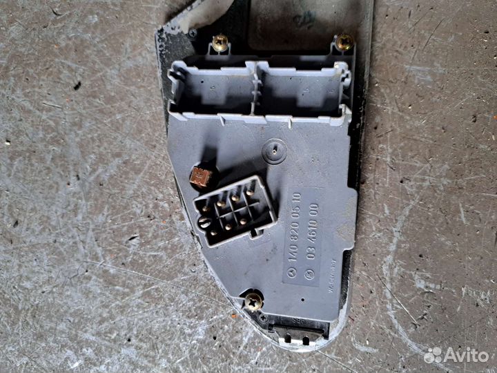 Пульт управления сиденья передний Mercedes W140