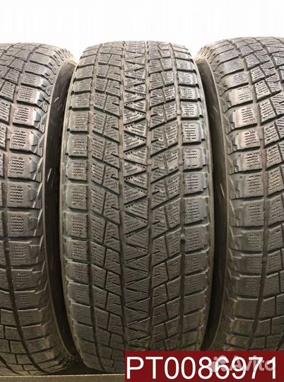 Bridgestone Blizzak DM-V1 235/65 R17 98H