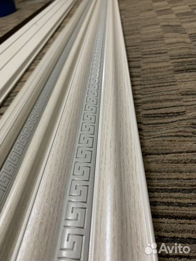 Карниз потолочный