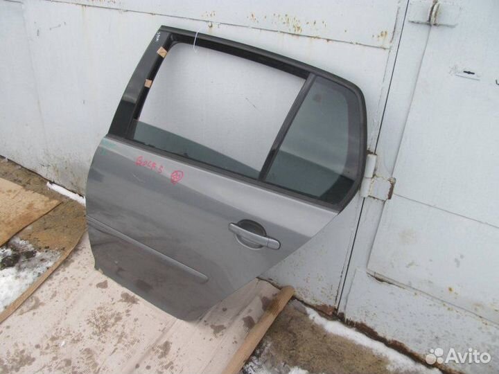 Дверь задняя левая Volkswagen Golf 5 2004-2009