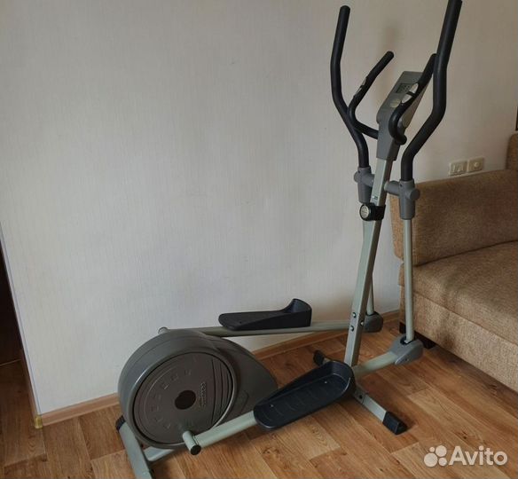 Эллиптический тренажёр tourneo