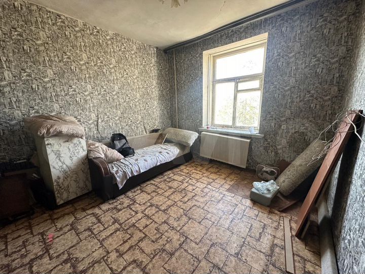 Комната 12 м² в 1-к., 2/3 эт.