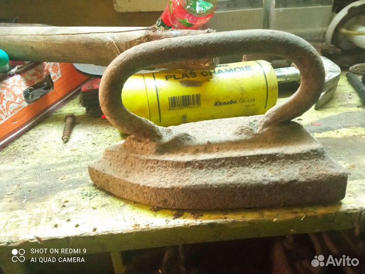 Утюг старый