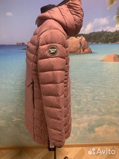 Пуховик женский Reeboc