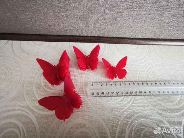 Декоративные пластиковые бабочки