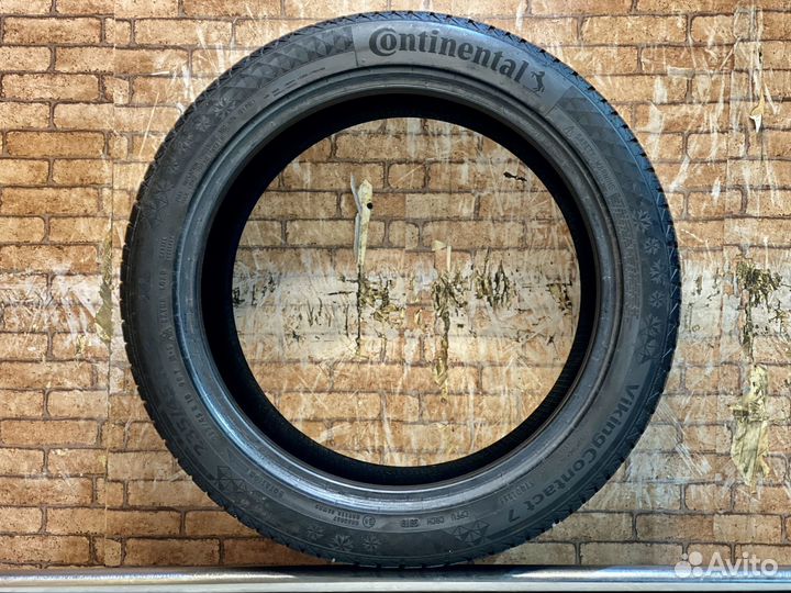 Continental ContiVikingContact 7 235/45 R18