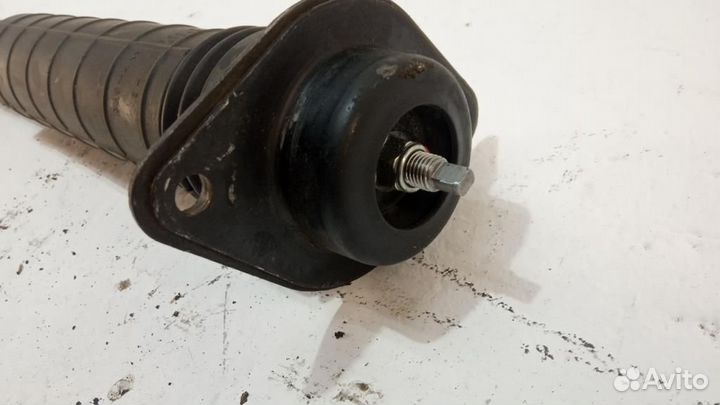 Амортизатор задний (стойка) Infiniti G (V36) 2007