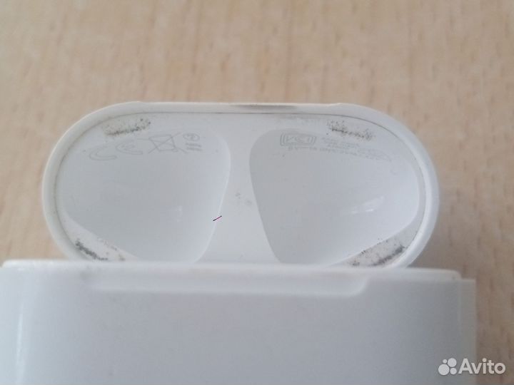 Беспроводные наушники apple airpods