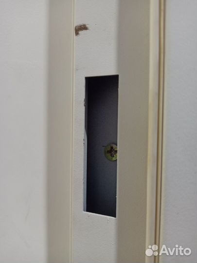 Дверь входная от застройщика