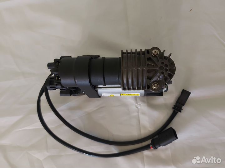 Компрессор подвески maserati 670039247