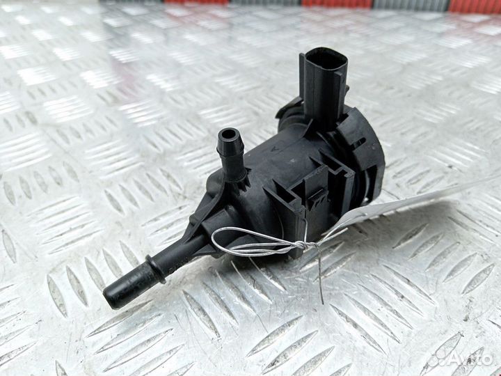 Клапан вентиляции топливного бака Jeep Compass