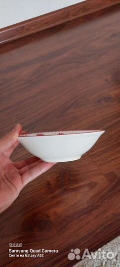 Глубокие суповые тарелки