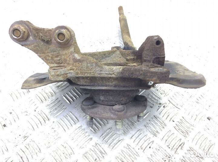 Ступица передняя левая Subaru Forester 2.0 TD 2009