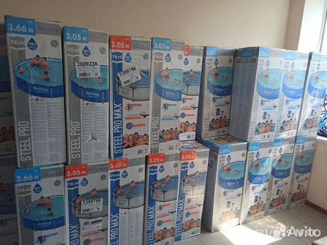 Бассейны разные