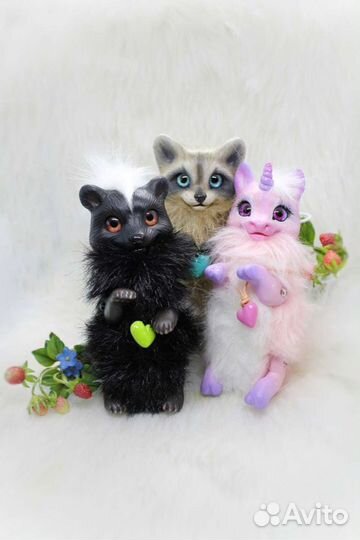 Игрушка ручной работы. Единорог, енот, скунс