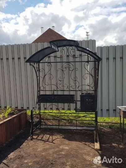 Мангал с крышей 