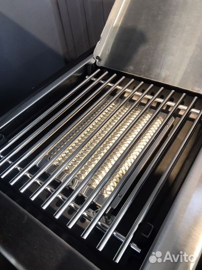 Газовый гриль Broil King 490 c вeртeлoм