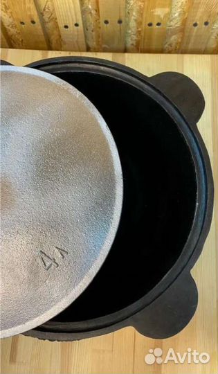 Казан чугунный плоское дно 4л
