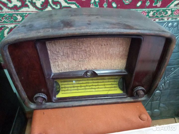 Советский ламповый радиоприемник 