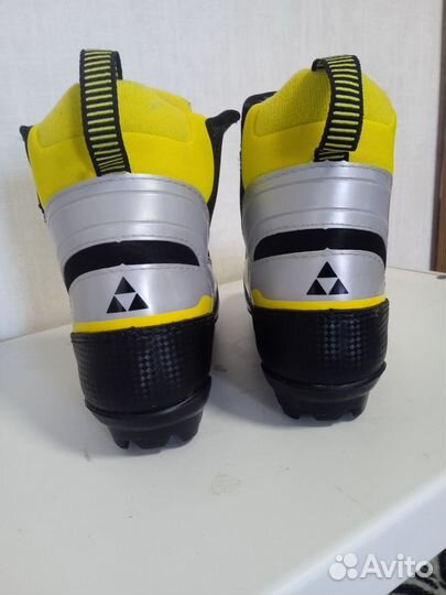 Лыжные ботинки fischer 38 размер