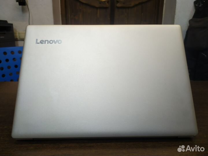 Lenovo ideapad 720s 14