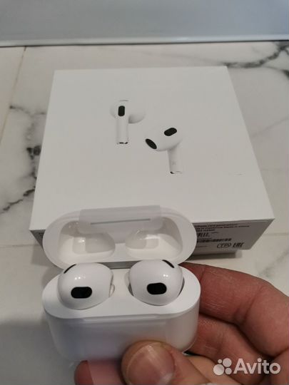 Airpods Pro 3 premium