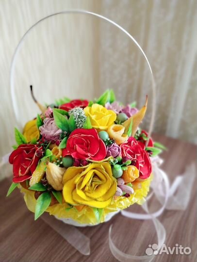 Съедобные букеты из зефира и сухофруктов