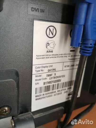 Монитор Samsung