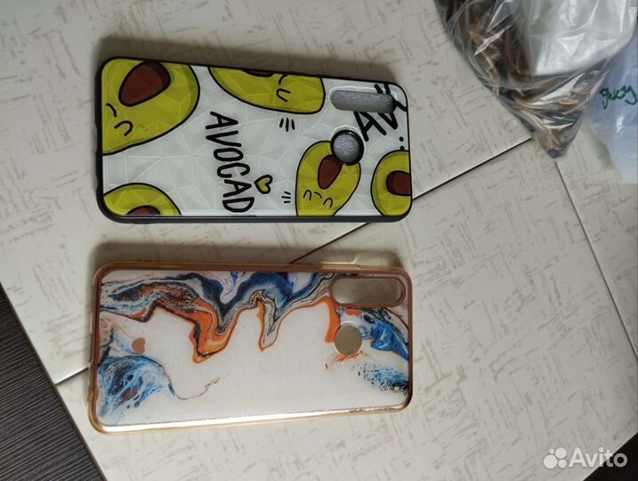 Продам чехлы на телефон