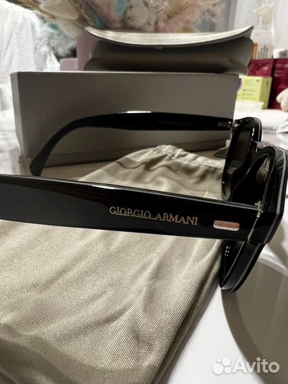 Солнцезащитные очки giorgio armani