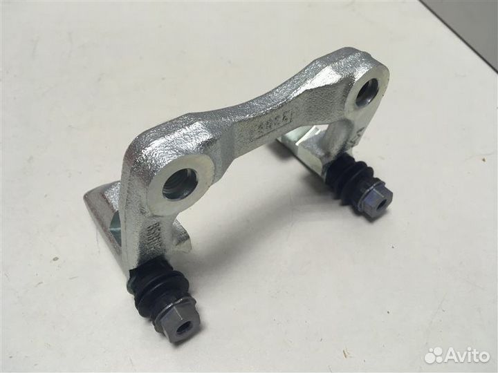 Скоба суппорта заднего Volkswagen Golf V 2003-2009