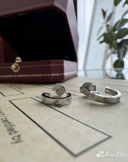 Серьги cartier love золото 750 пробы