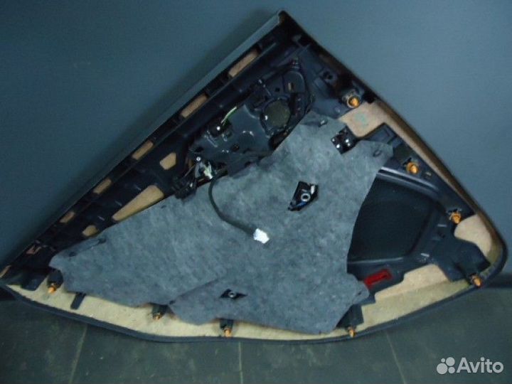 Обшивка двери задней правой Mercedes W117 B-class