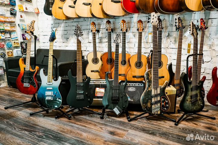 09-42 Ernie Ball 2023 Paradigm