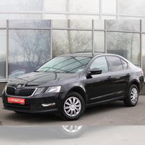 Skoda Octavia 1.6 AT, 2019, 49 590 км, с пробегом, цена 1 500 000 руб.