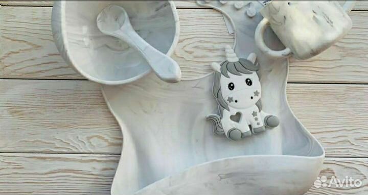 Детская посуда из силикона