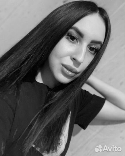 Продавец консультант,Офицант,горничная