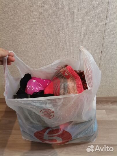 Головные уборы пакетом