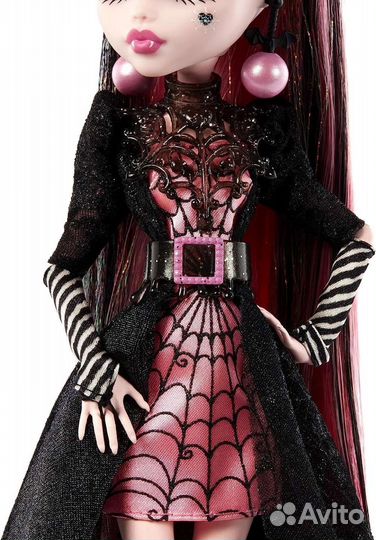 Monster high Draculaura howliday edition doll