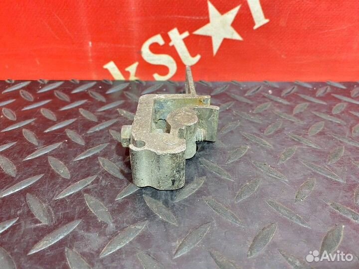 Кронштейн трубок AdBlue